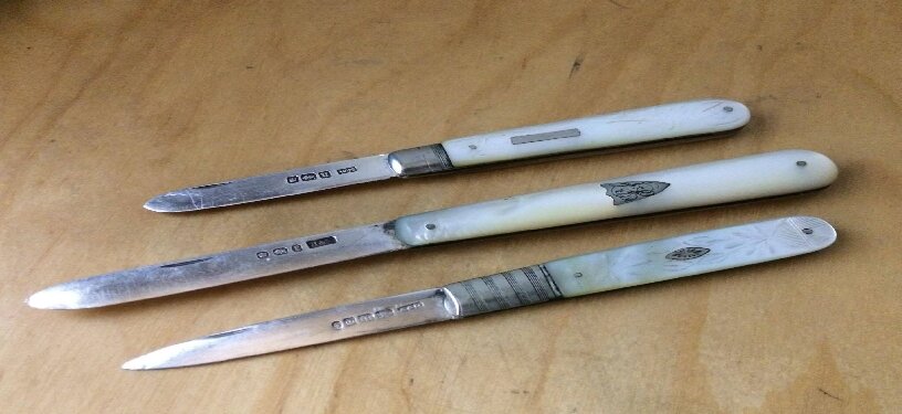 Pocketknives: Size & Function