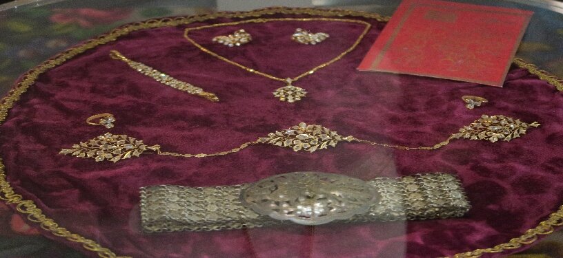 The peranakan home and family